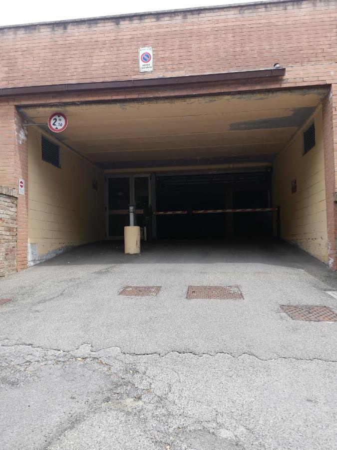Affaccio Su Siena,Vicino Al Centro, Con Garage Apartment ภายนอก รูปภาพ