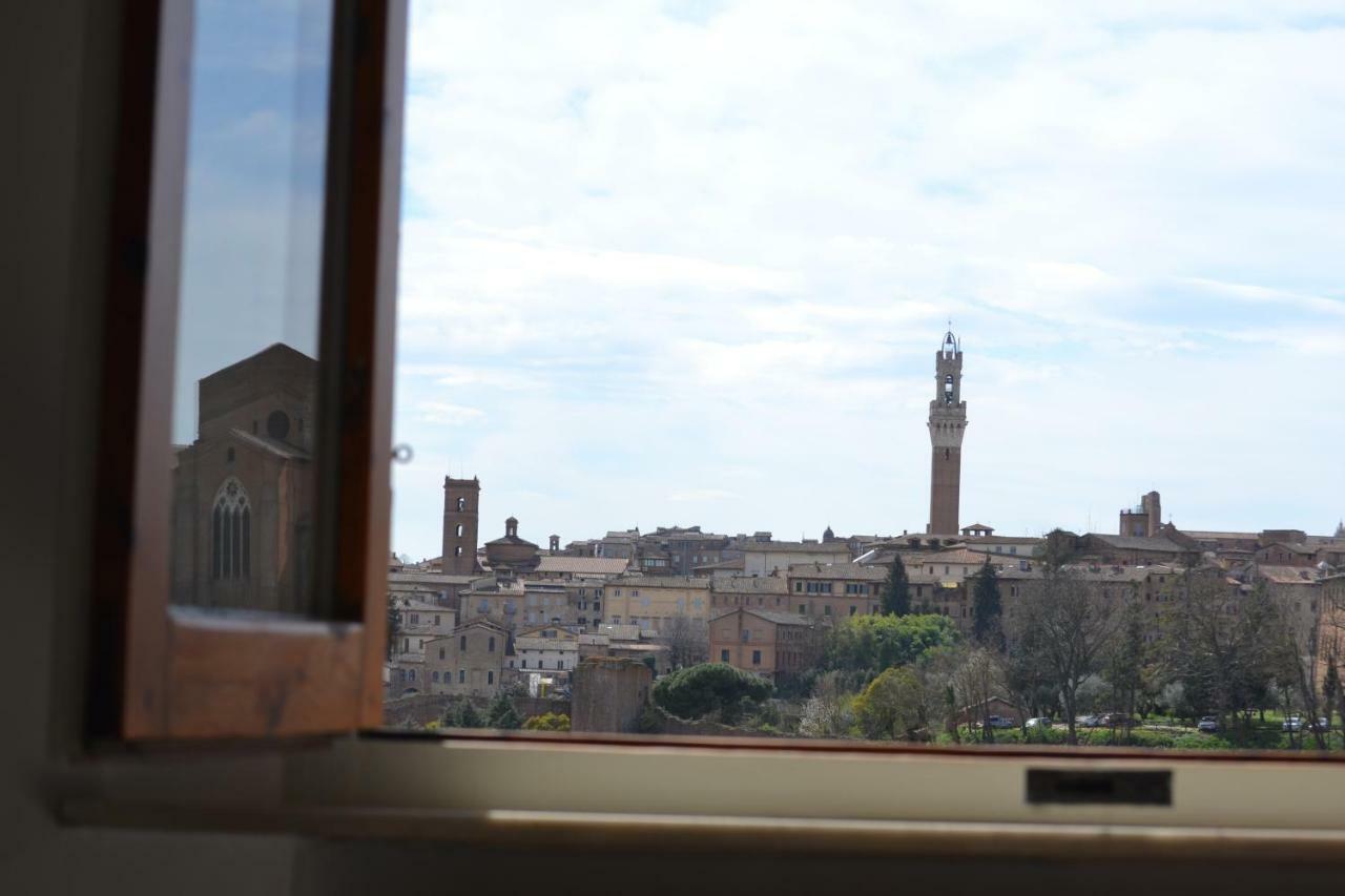 Affaccio Su Siena,Vicino Al Centro, Con Garage Apartment ภายนอก รูปภาพ